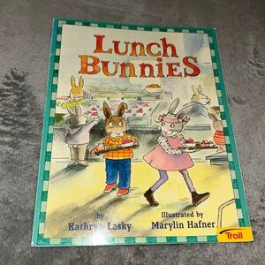 Lunch Bunnies by Kathryn Lasky, 1996, Paperback